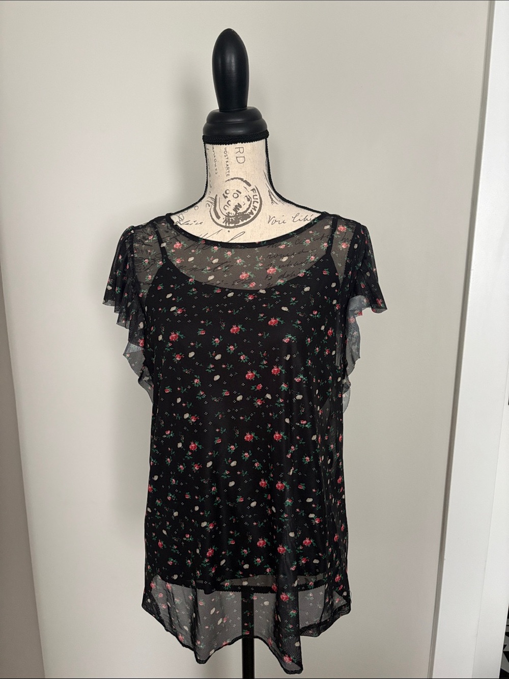 Bobeau - XL Black Sheer Floral Flutter-Sleeve Blouse